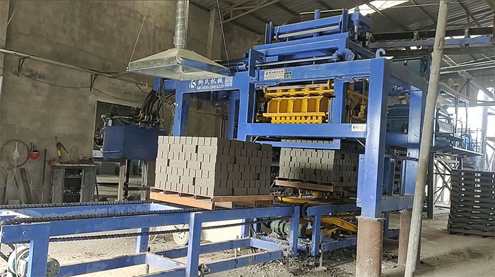 冶煉行業(yè)的冷固球團(tuán)機(jī)、制團(tuán)機(jī)