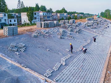 安慶市大觀區(qū)防洪工程（?？诙危┗A(chǔ)建設(shè)項目