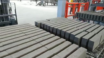 液壓磚機(jī)處理固廢、泥巴磚